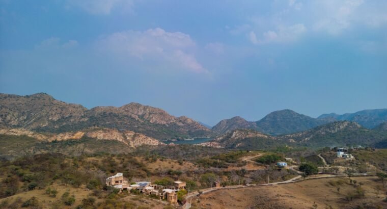 Raht Manmatha – A Fortress-Inspired Pre-Wedding Shoot Venue