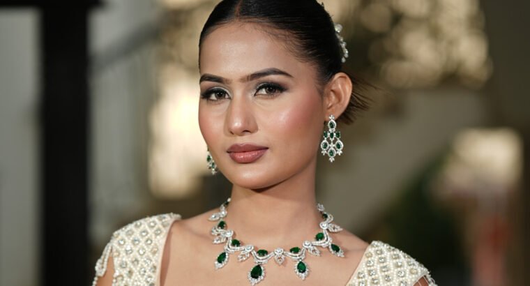 The Reena Makeup by Reena Mewara
