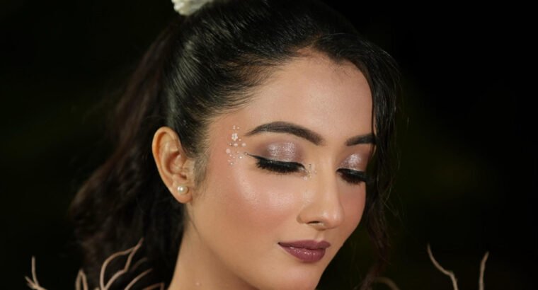 The Reena Makeup by Reena Mewara
